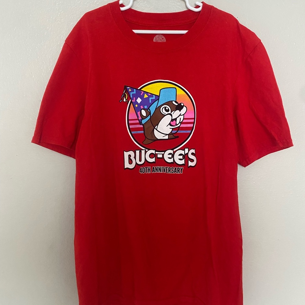 Red Buc-ee’s 40th Anniversary T-Shirt